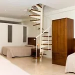 Aparthotel Lloyds Club 3*