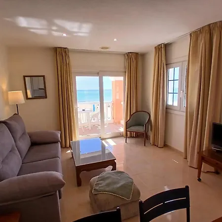 Lloyds Club تورّيفيِخا